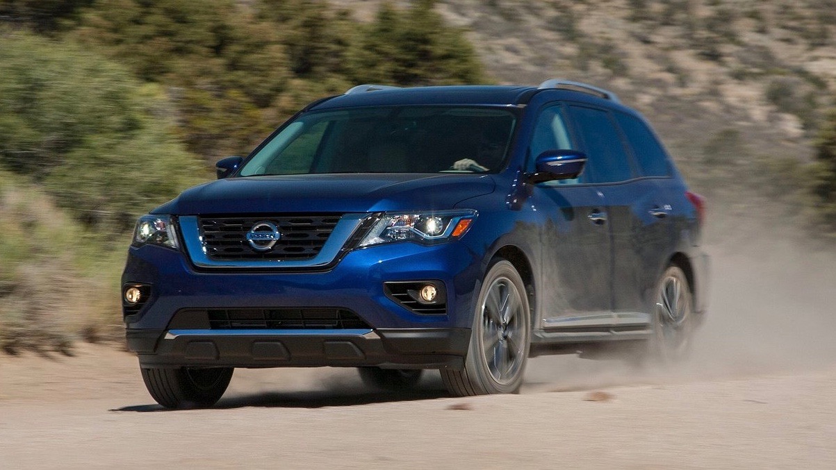 2017 Nissan Pathfinder is now safer and slightly more powerful ...