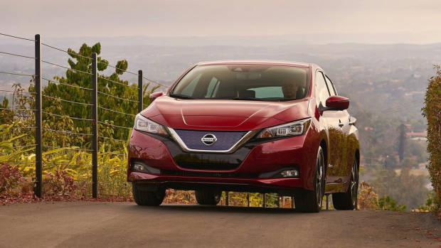 Second generation Nissan Leaf revealed - Chasing Cars