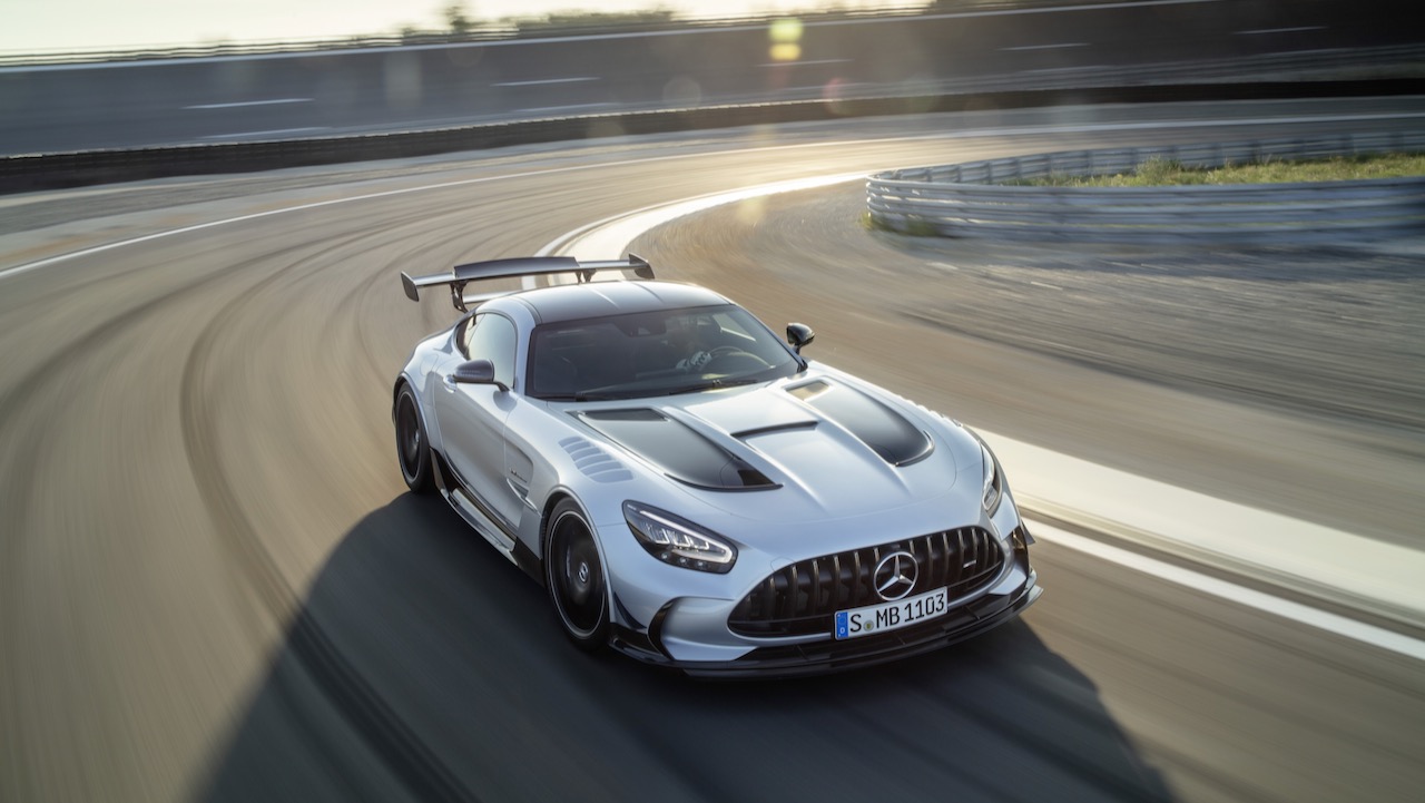 2021 Mercedes-AMG GT Black Series aims squarely at 911 GT2 RS - Chasing ...