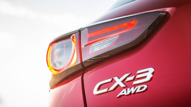 Mazda CX-3 2021 rear badge