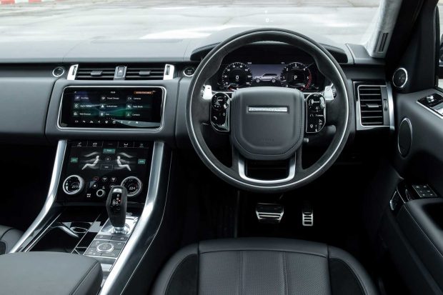 Рендж ровер спорт 2024 фото салона Range Rover Sport 2021: twin-turbo petrol inline-six joins luxury SUV range - Ch