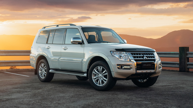 Mitsubishi Pajero Final Edition 2021 front