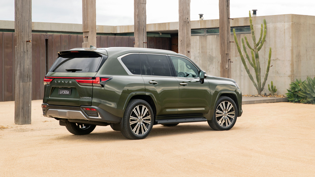 2022 Lexus LX 500d SUV green 8