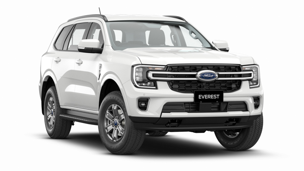 Ford Everest Ambiente 2022 front 3/4