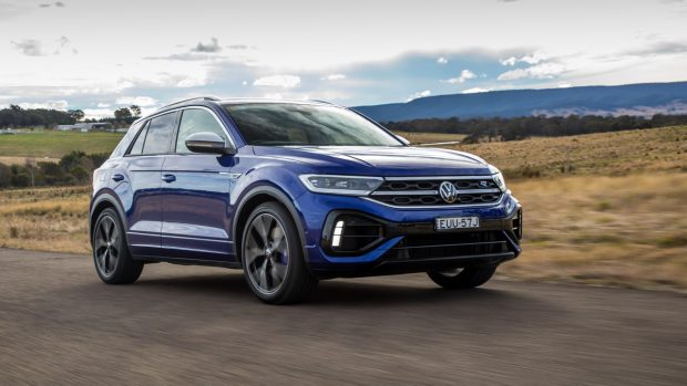 Volkswagen T-Roc R 2022 review - Chasing Cars