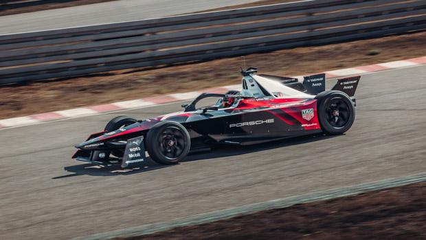 Porsche unveils new Formula E racer with AWD and 600kW charging speeds ...