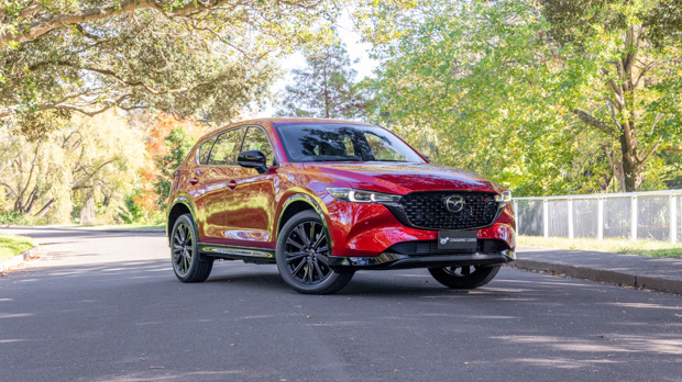 Mazda CX-5 GT SP Turbo 2023 entrance 3/4