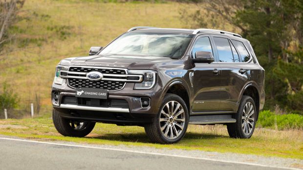 4WD Megatest Ford Everest Platinum 2023 front 3/4