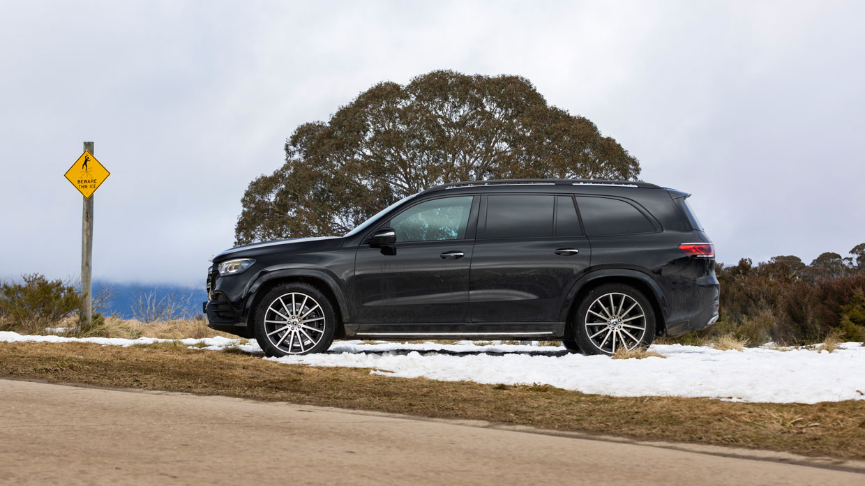 Mercedes-Benz GLS 450 2023 side