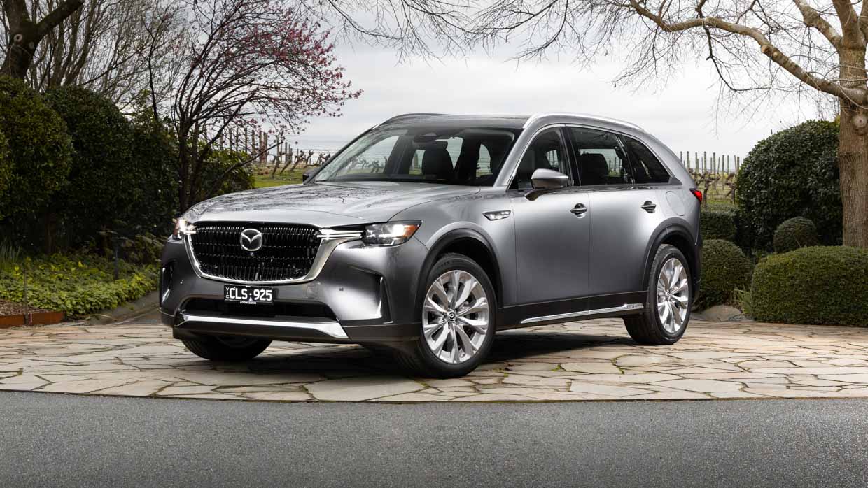 Mazda CX-90 2023 Review - Chasing Cars