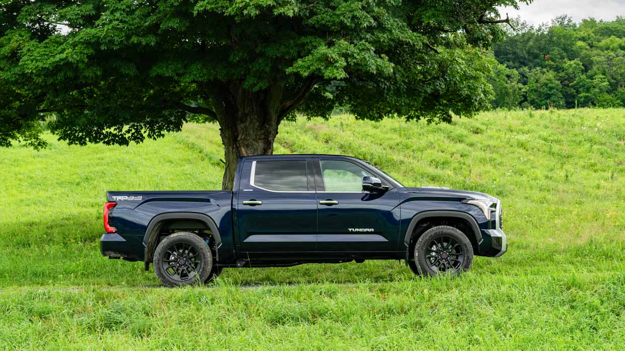 Toyota Tundra Limited i-Force Max hybrid 2023 review - Chasing Cars