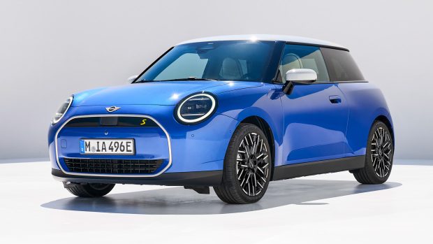 Mini hatch 2024: one more facelift due for petrol model - Chasing Cars
