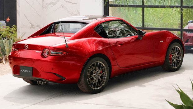 Mazda MX-5 2024 - rear 3/4 RF soul red