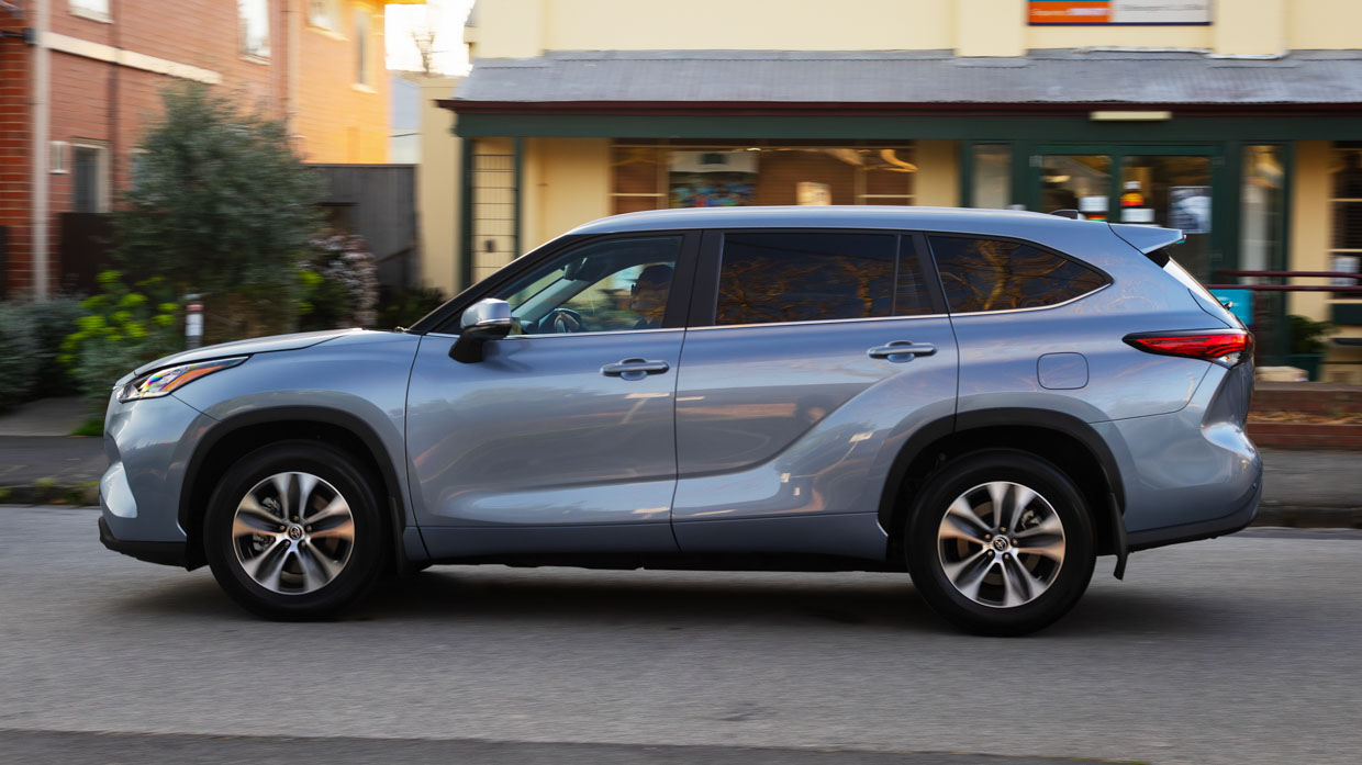 Toyota Kluger Gxl Turbo Awd 2024 Review - Chasing Cars