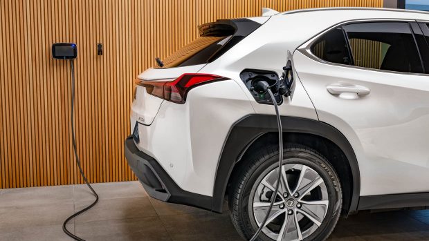 2023 Lexus UX300e Luxury white charging