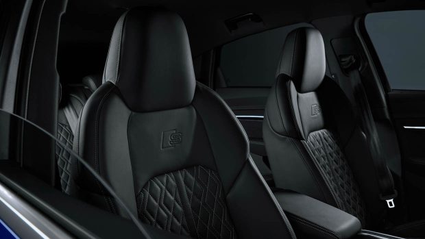 2024 Audi SQ8 E-Tron sportback front seat detailing