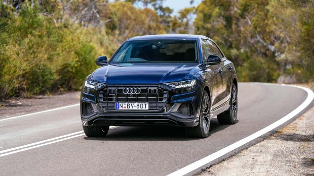 Audi Q8 60 TFSIe 2024 driving entrance 5