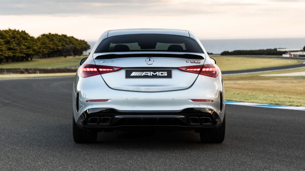 Mercedes AMG C63 S E Performance 6