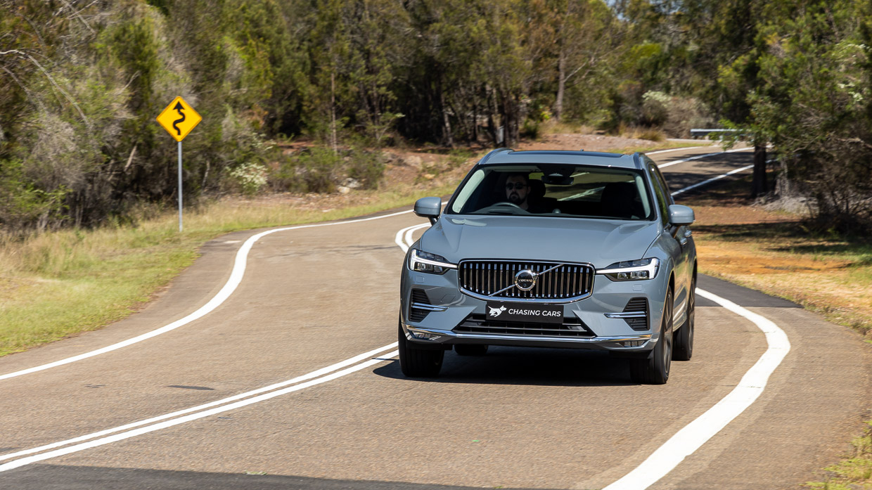 Volvo XC60 Ultimate B5 Bright 2024 review Chasing Cars