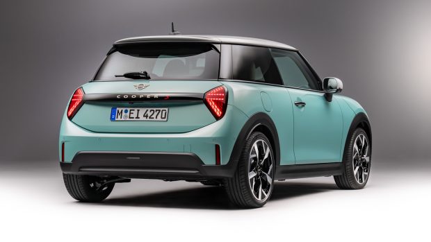 Mini Cooper 2024 8