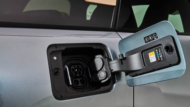 2024 Mini Countryman S charging port aspect