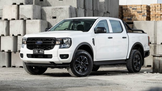 2024 Ford Ranger Murky Edition entrance 3/4 static