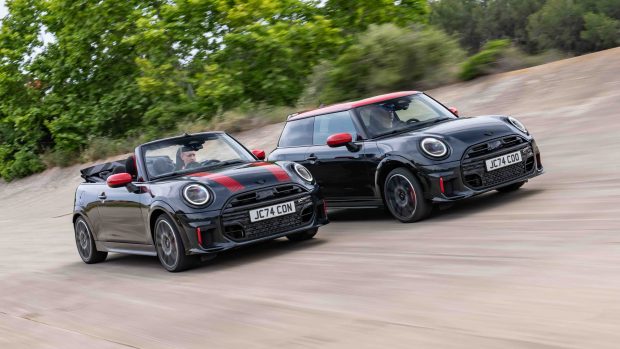 Mini Cooper Hatch Convertible JCW John Cooper Works 2025 Petrol