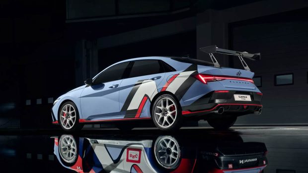 2025 Hyundai Elantra TCR Edition 2