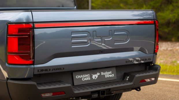 BYD Shark 6 2025 tailgate