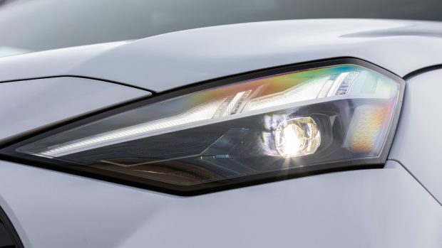 Isuzu MU-X 2025 X-Terrain headlight