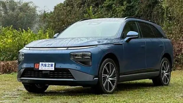 2025 XPeng G9